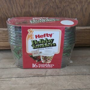 Vintage 80's Hefty Holiday Tumblers 9 Oz Plastic 16 Count The Elegant Disposable